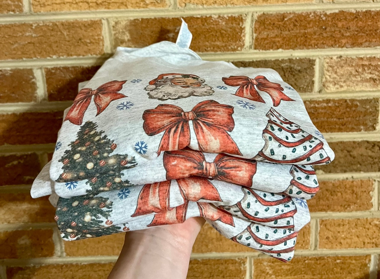 Coquette Christmas Things Tee